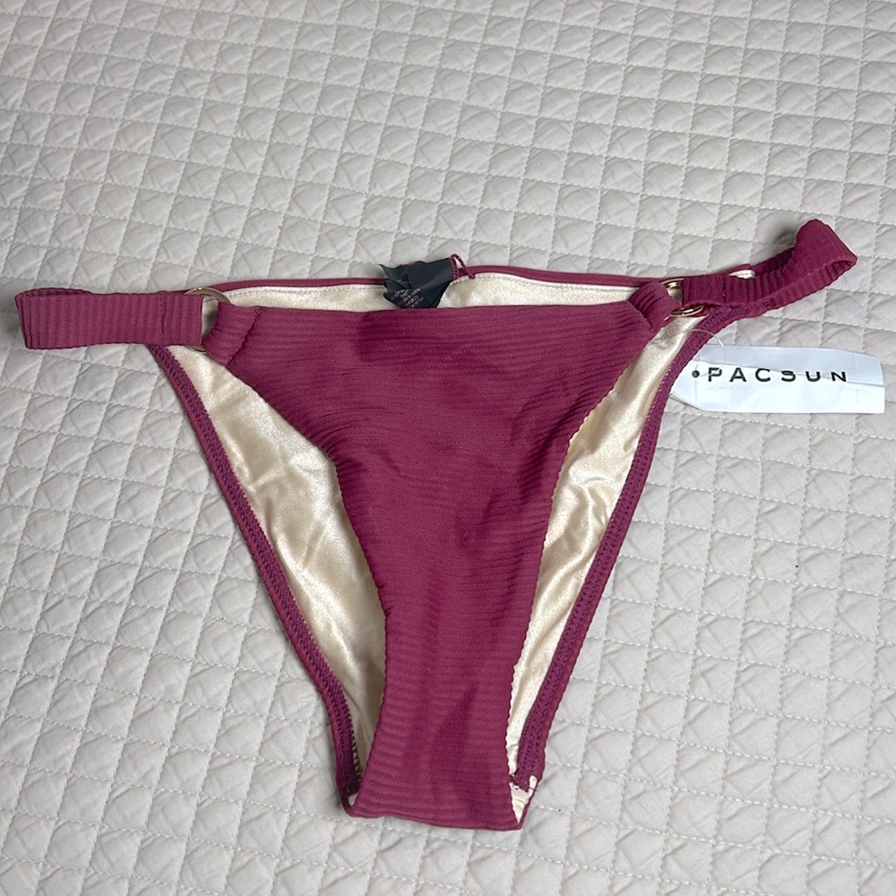 LA Hearts ribbed Bikini Bottom - XS - New 🏝️